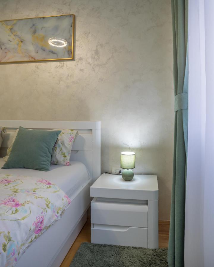 Lux Deluxe Apartment Žabljak Eksteriør bilde